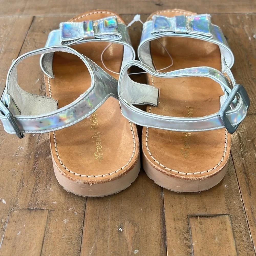 Freshly picked Holographic Sandals with Bow